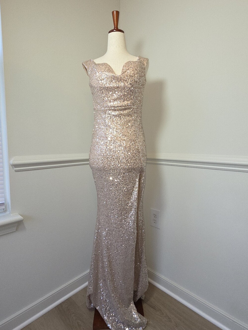 Champagne Sequin Formal Prom Maxi Gown High Slit Sz 3 Emerald Sundae Ball Dress